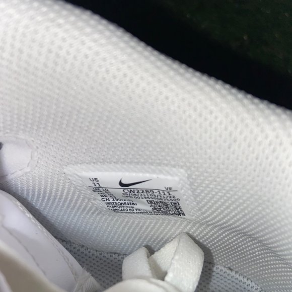 Nike Air Force 1 One Mid Triple White OG Classic CW2289-111 Size 11 Men\'s Retro main image 5